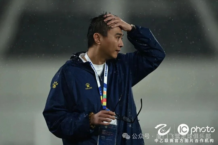 十人厦门飞鹭客场0-1不敌温州，三连胜遭终结