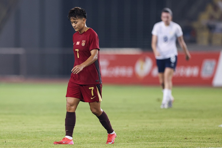 中国女足两负俄罗斯排名不变，FIFA最新世界第16