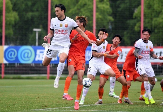 张琳芃头槌刘祝润爆射 海港2-1客胜赛更达 张琳芃头槌刘祝润爆射 海港2-1客胜赛更达