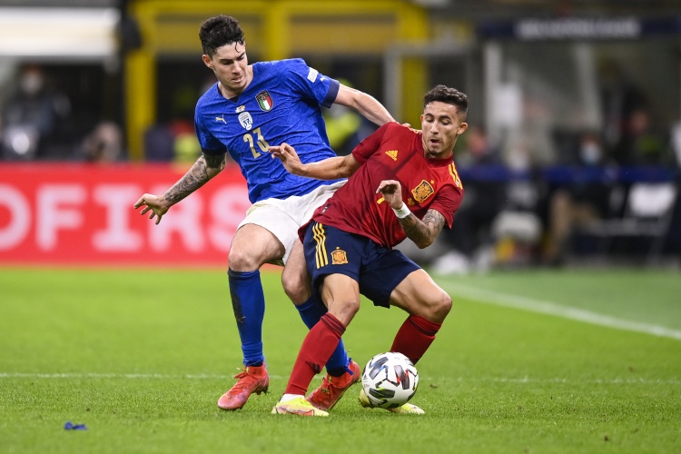 皮诺：击败乌拉圭夺小组头名，是西班牙信心关键