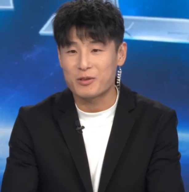 武磊评巴日战:巴西赢得别扭,日本能抗衡任何强队 武磊评巴日战:巴西赢得别扭,日本能抗衡任何强队
