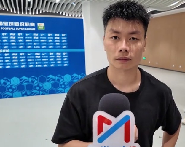 罗竞传射导演逆转,大连英博3-2武汉三镇