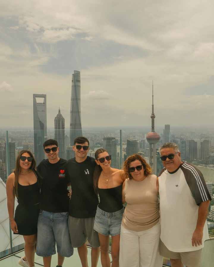 佩德里社媒总结中国行：三站打卡，拼音致谢