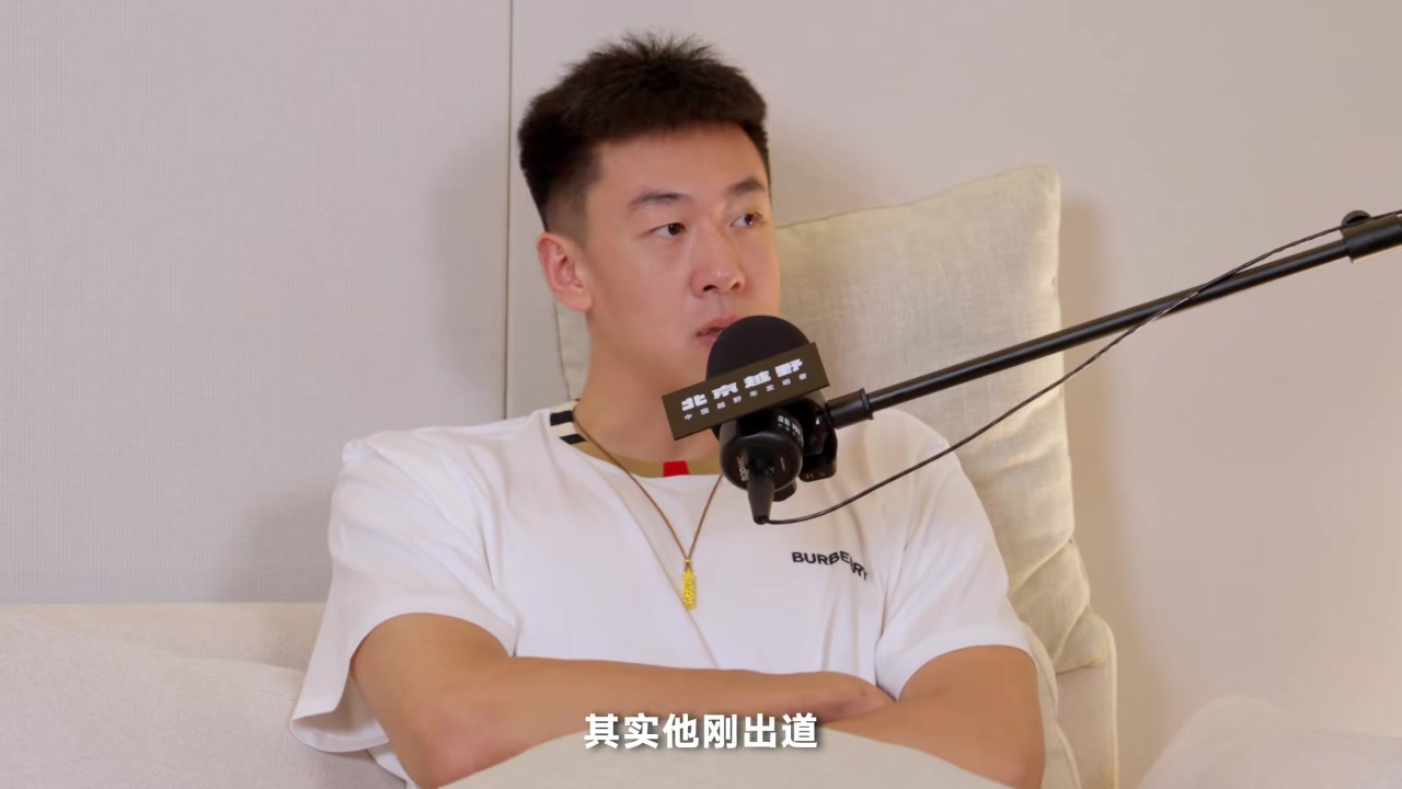 王少杰:王洪泽新秀墙根源是外界声音太多
