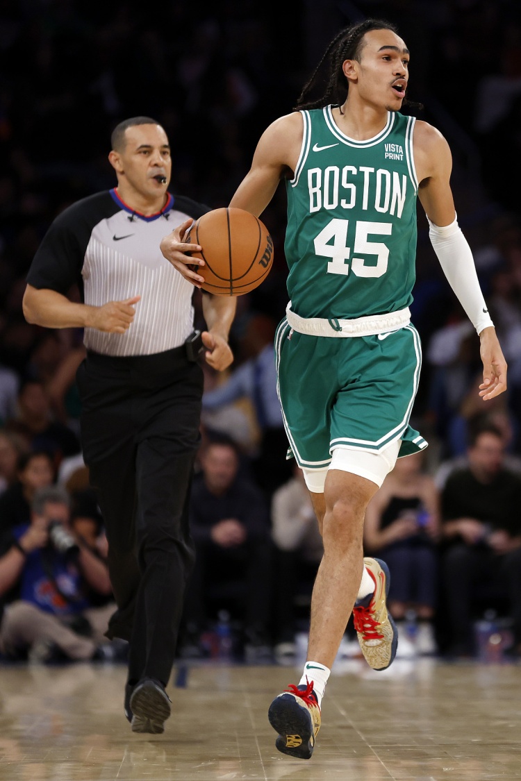 上赛季还在打NBA！媒体人：山东男篮已和达拉诺·班顿达成签约