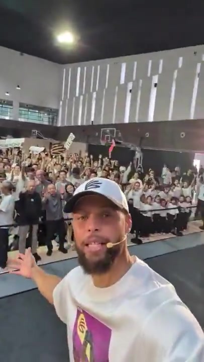 库里感谢中国球迷:你们让我有家的感觉 Curry Brand未来令人期待