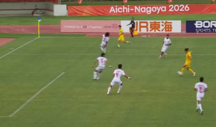 半场-U23国足0-0伊朗U23 U23国足控球率仅三成，3脚打门0射正